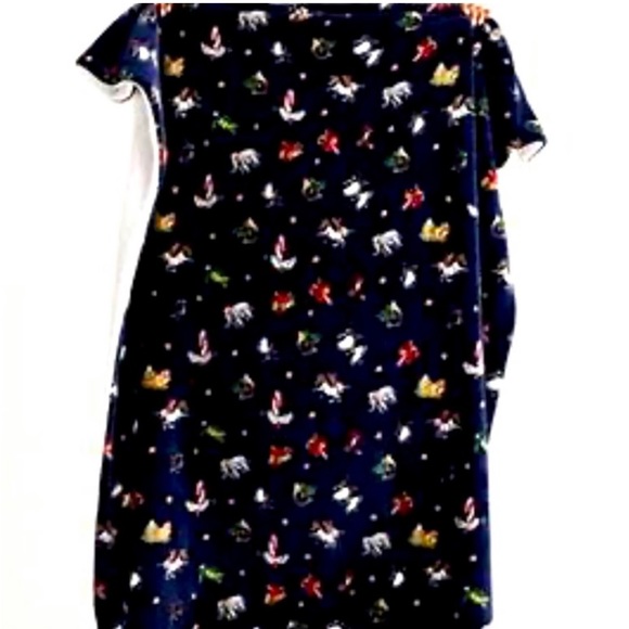 Very Bradley Christmas blanket - Picture 4 of 7